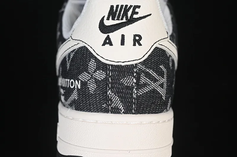 All categories Nk Air Force 1 Air Force series Nk Air Force 1 Low Air Force low-top Nike Air Force 1'07 Low LV co-branded denim beige and black stitching Air Force 1 low-top casual sneakers MZ9588-815